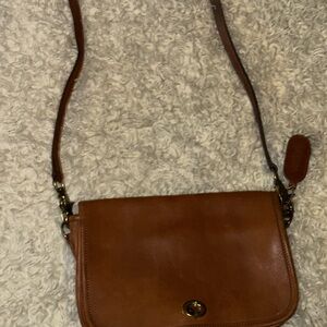 LAURA Leather Crossbody Shoulder Bag in Cognac Brown
